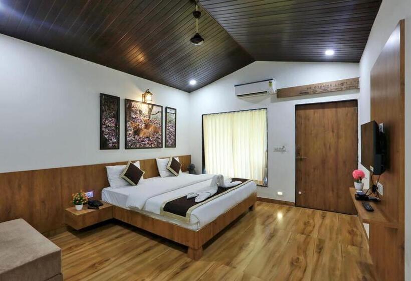 Номер Deluxe, Gir Night Resort