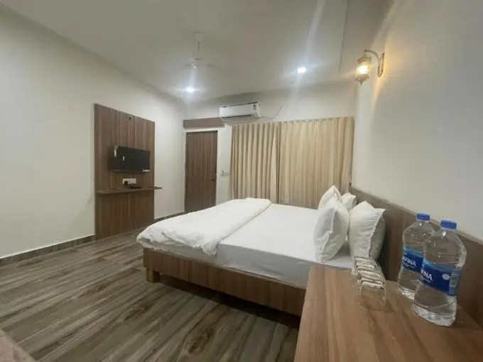Superior-huone King-vuode, Gir Night Resort