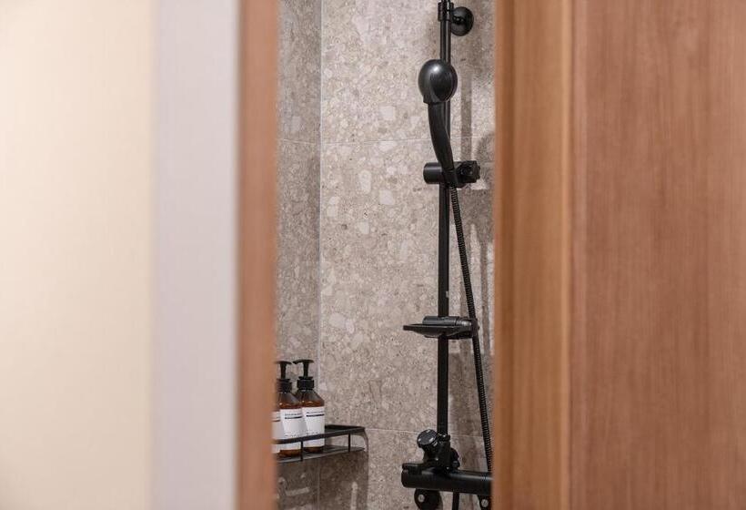 高级大房间, Glam