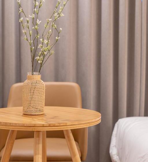 高级大房间, Glam