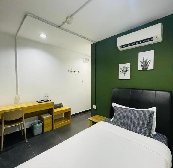 חדר סטנדרט יחיד, Halo Rooms