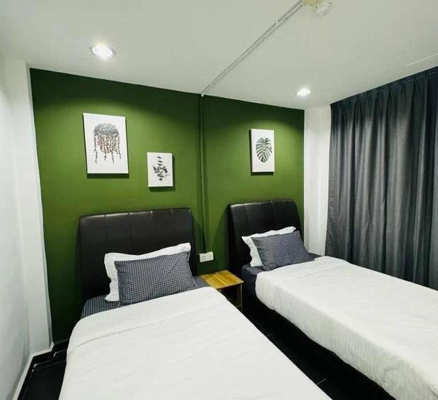 חדר דלוקס, Halo Rooms