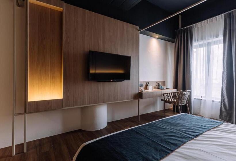 חדר דלוקס, Impiana By Roxy