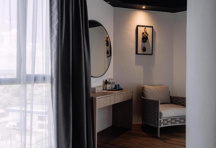 חדר דלוקס לשלושה, Impiana By Roxy