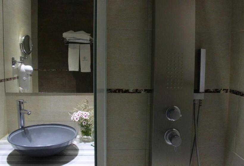 标准间, Samarán Suites