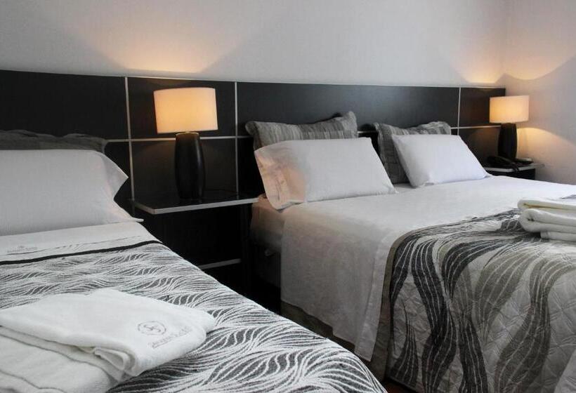 غرفة قياسية ثلاثية, Samarán Suites