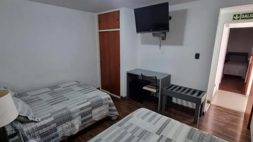 スタンダード4人部屋, Samarán Suites