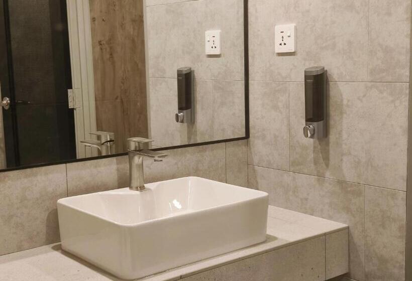 חדר סטנדרט יחיד, Zoom