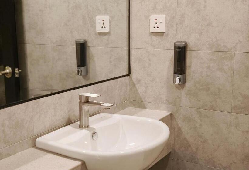 חדר סטנדרט עם מיטת קינג, Zoom