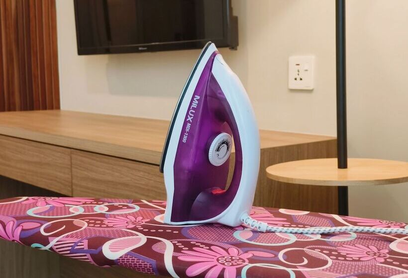 חדר דלוקס לשלושה, Zoom