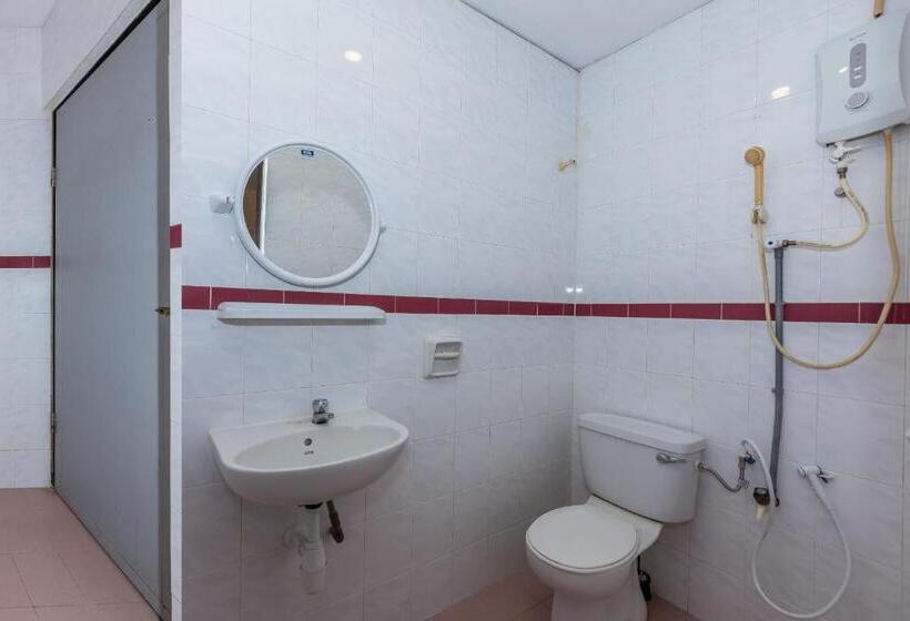 Quarto deluxe, Oyo 90893 Hotel 68 Kampung Lapan