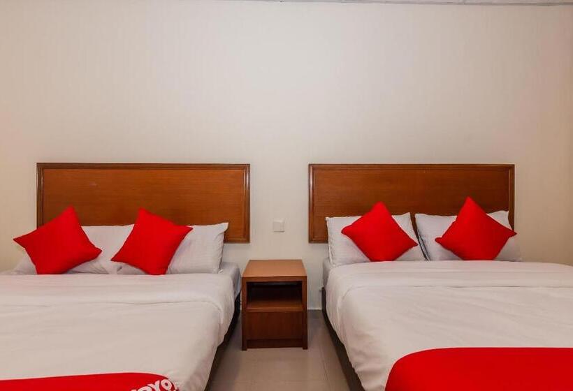 Suite Familiar, Oyo 90893 Hotel 68 Kampung Lapan