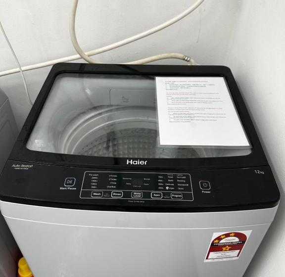 标准单人间共用浴室, Jiaxin Dormitory Setia Indah 家馨青年旅宿