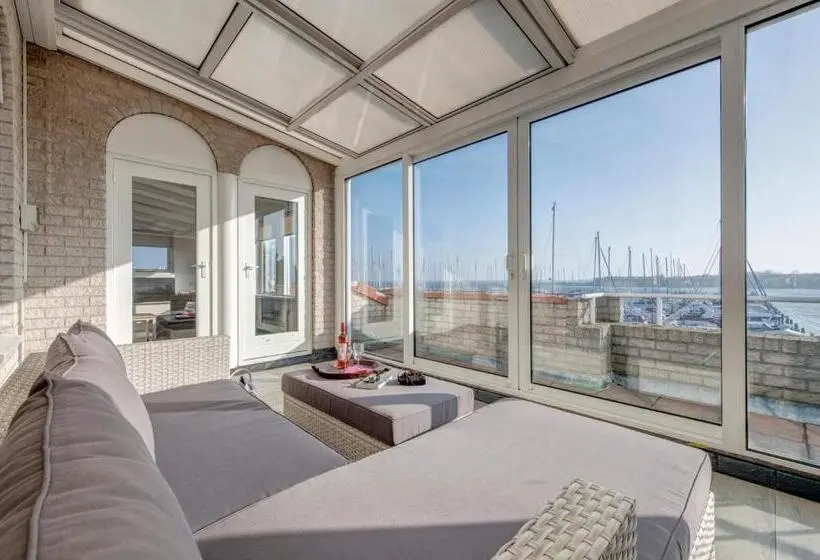 Huoneisto 3 Makuuhuonetta, Summio Marina Port Zélande