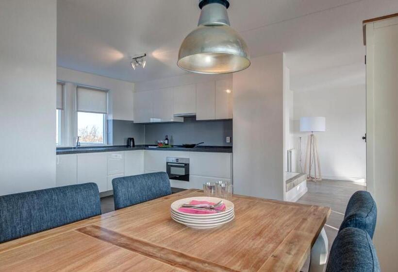 Apartamento 3 Dormitórios, Summio Marina Port Zélande