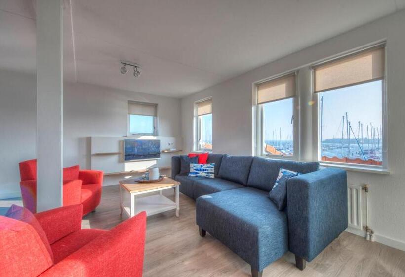 Apartamento 3 Dormitórios, Summio Marina Port Zélande