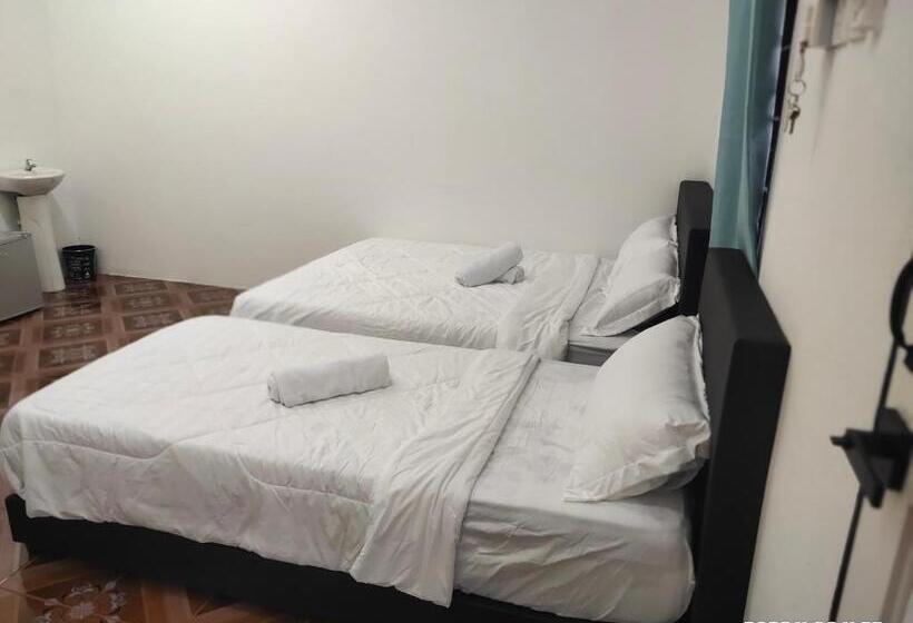 스탠다드 트리플 룸, Bulat Cottage