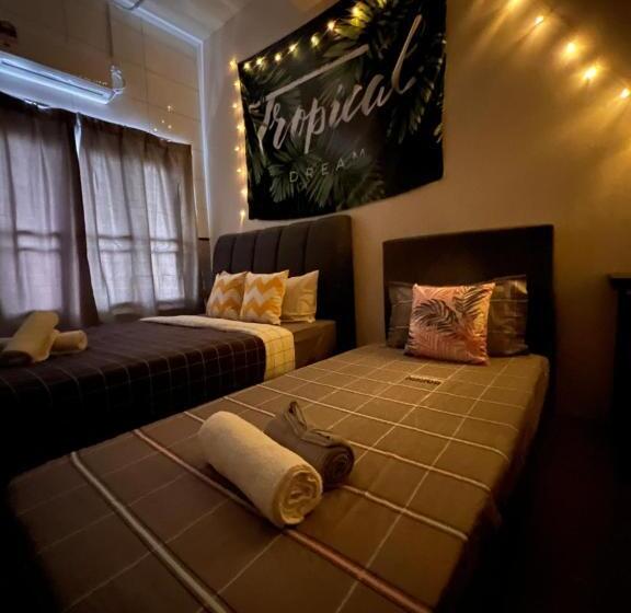 חדר סטנדרטי לשלושה עם נוף, Room1#ig Theme Bargainous#shared Bathroom#3pax#2min Kek Lok Si