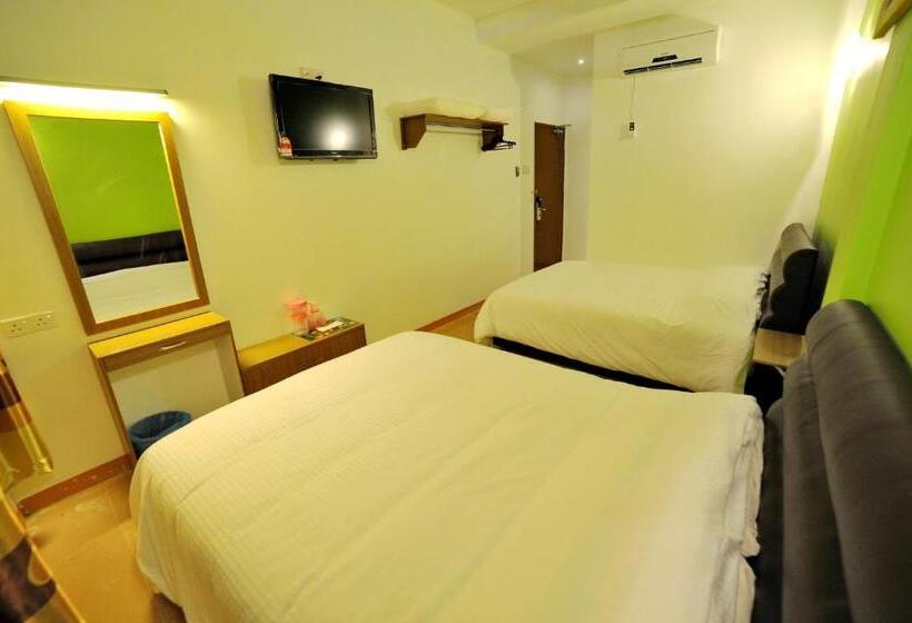 غرفة سوبيريور عائلية, Golden Gate Hotel Kemaman