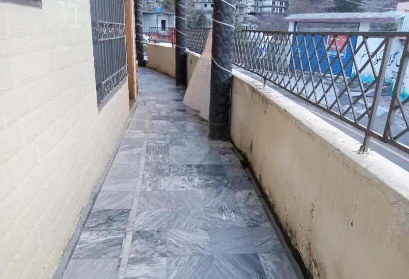 اتاق اکونومی, Al Sadiq Guest House