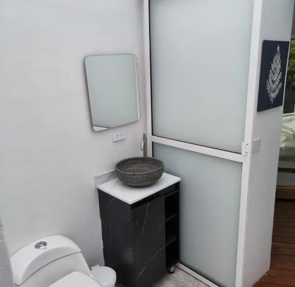 Deluxe-perhehuone, Rainbow Glamping