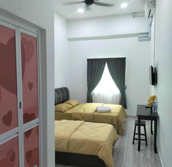패밀리 룸, Kangar Jaya Lodging