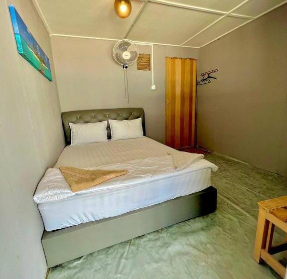 海景标准间带阳台, Khafii House