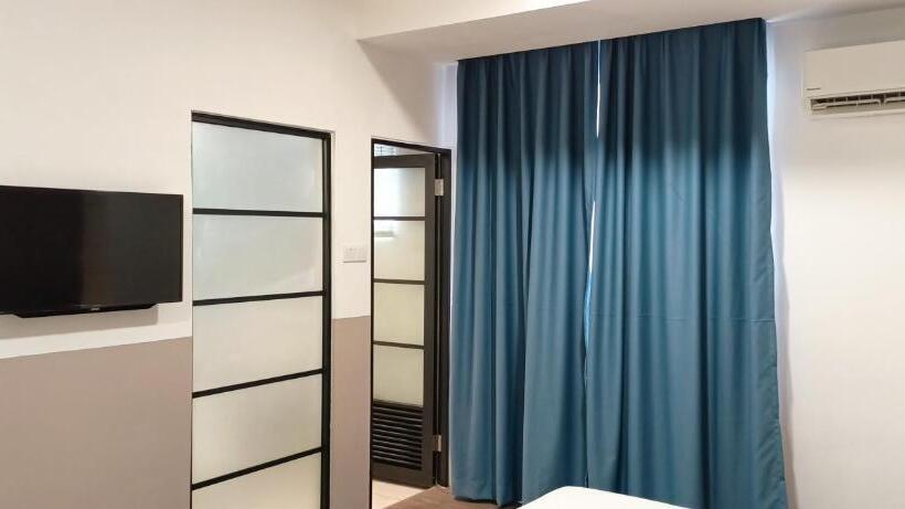 غرفة قياسية, Roxy Hotel Sri Aman