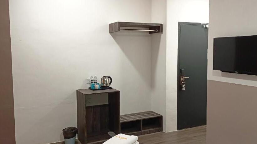 غرفة قياسية, Roxy Hotel Sri Aman