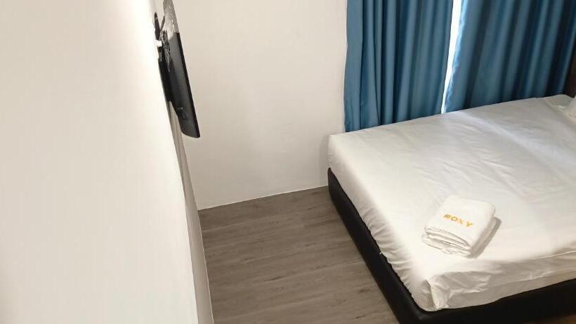 Номер Стандартный Кровать Куин, Roxy Hotel Sri Aman