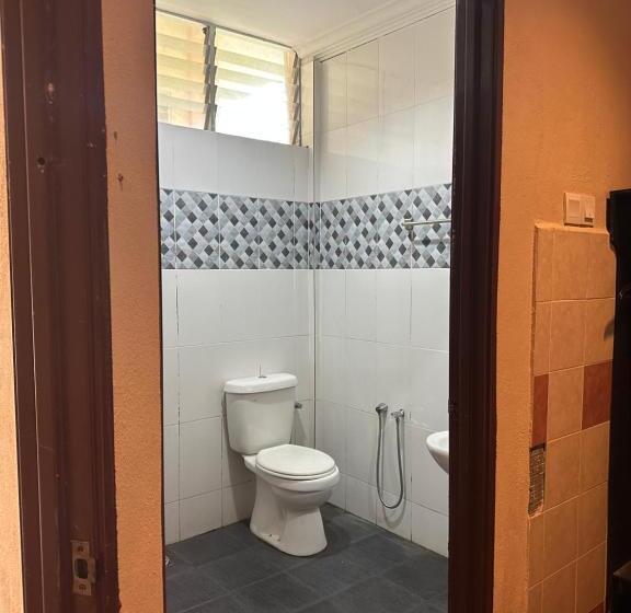 Номер Deluxe, Terinai Tasoh Lake View Resort