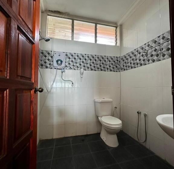 Номер Стандарт, Terinai Tasoh Lake View Resort