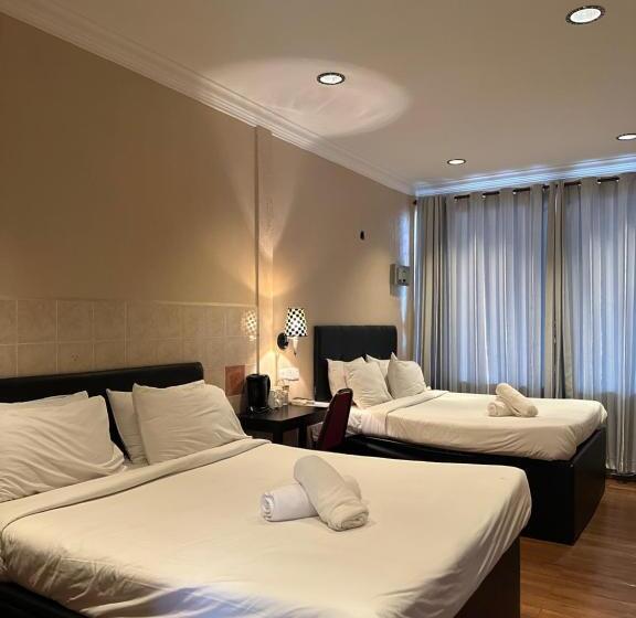 Четырехместный Номер Стандарт, Terinai Tasoh Lake View Resort