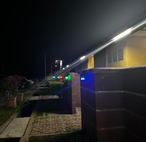 Номер Стандарт Вид на Озеро, Terinai Tasoh Lake View Resort