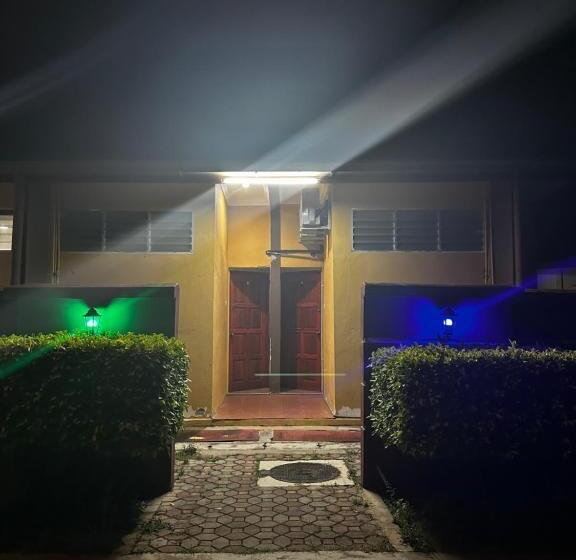 Номер Deluxe, Terinai Tasoh Lake View Resort