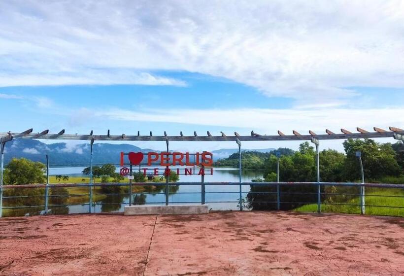 Четырехместный Номер Стандарт, Terinai Tasoh Lake View Resort