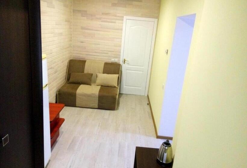 スイート(家族用), мини отель на прокофьева