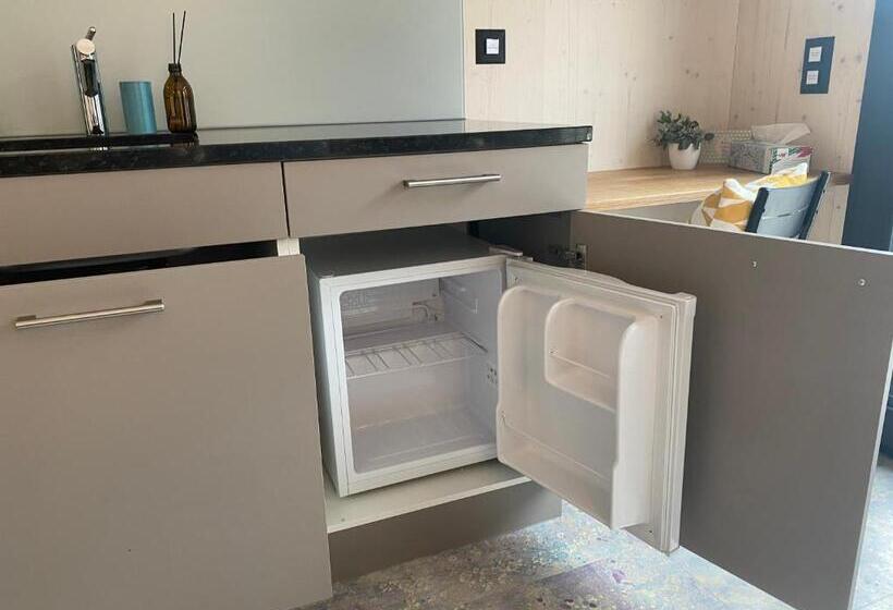 إستوديو قياسى مزودة بتراس, Auf Wolke 7   Gäste Studio Im Mini House In Ch 4556 Aeschi So