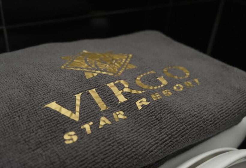 غرفة قياسية ثلاثية, Cenang Rooms With Pool By Virgo Star Resort