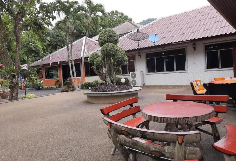 Quarto Triplo Standart, จักรดาว เมาท์เท่น วิว