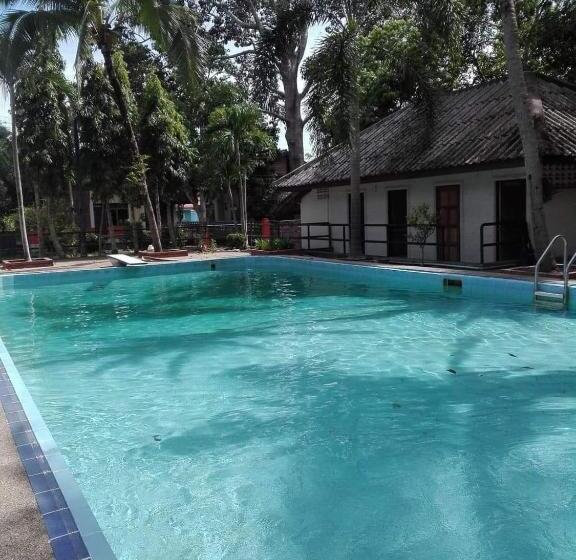 Vila 3 dormitórios, จักรดาว เมาท์เท่น วิว