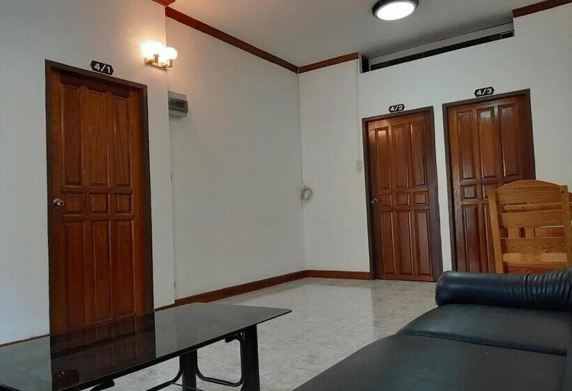 Vila 3 dormitórios, จักรดาว เมาท์เท่น วิว