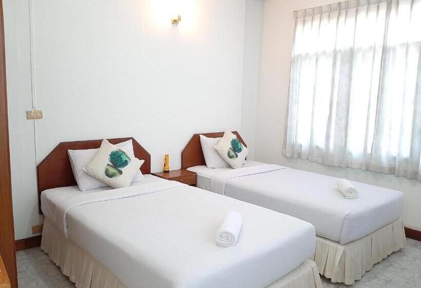 Vila 3 dormitórios, จักรดาว เมาท์เท่น วิว