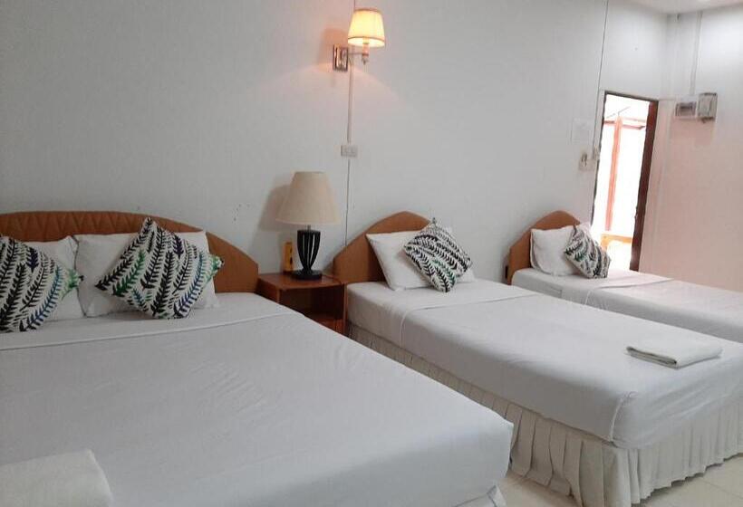 Quarto Quadruple Standart Vista Jardim, จักรดาว เมาท์เท่น วิว