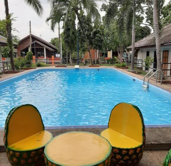 Quarto Quadruple Standart Vista Jardim, จักรดาว เมาท์เท่น วิว