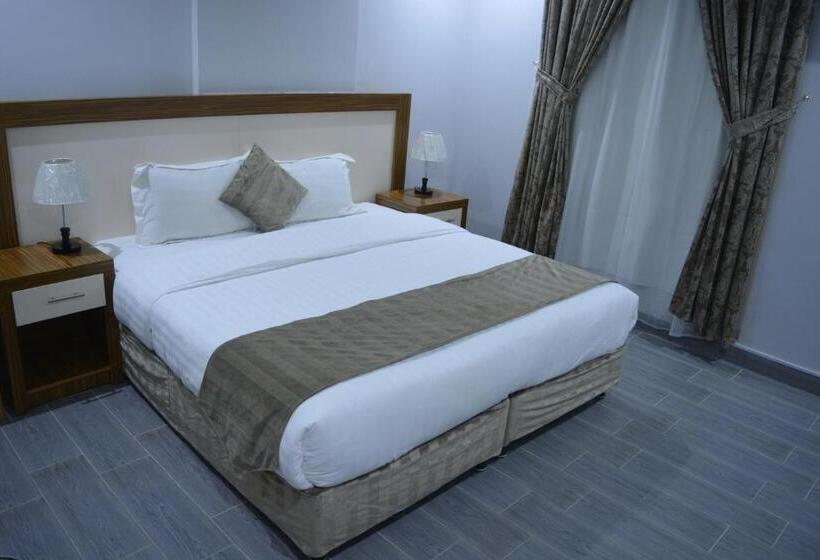 3침실 디럭스 아파트, Marina Palace