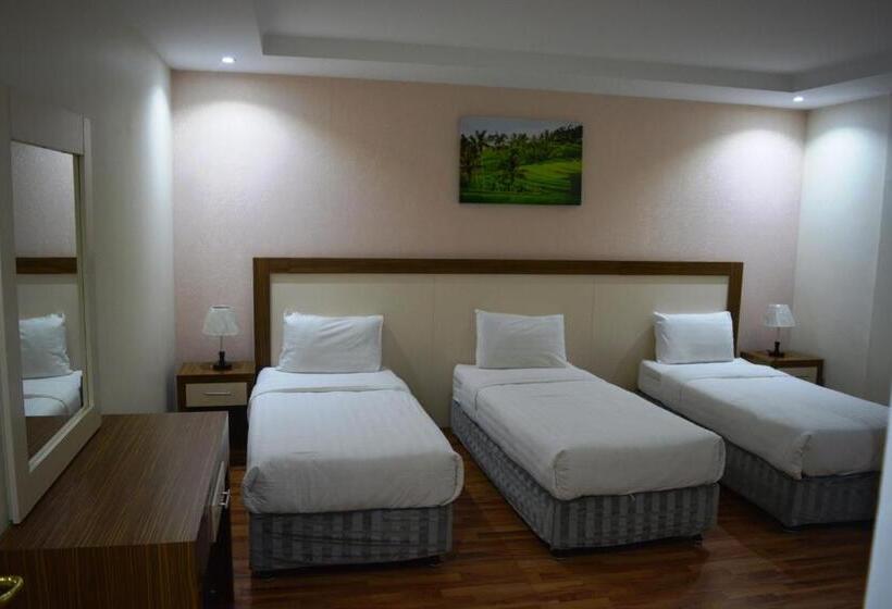 4인용 스탠다드 룸, Marina Palace