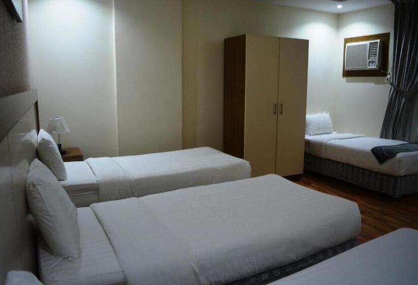 4인용 스탠다드 룸, Marina Palace