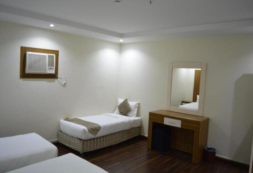 4인용 스탠다드 룸, Marina Palace