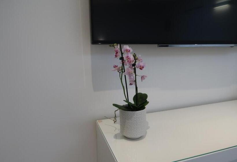 Номер Superior Кровать Кинг, 9 Sheraton Apartments